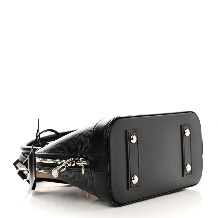 Experience Luxury with Superfake Alma BB Replica Handbags - Image 7