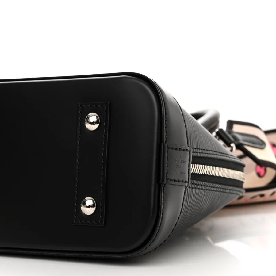Experience Luxury with Superfake Alma BB Replica Handbags - Image 2