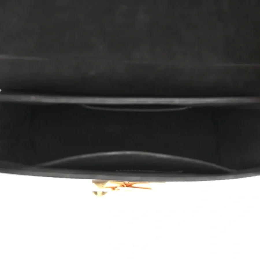 Replica Louis Vuitton Twist MM Monogram Bag – Premium Quality - Image 2