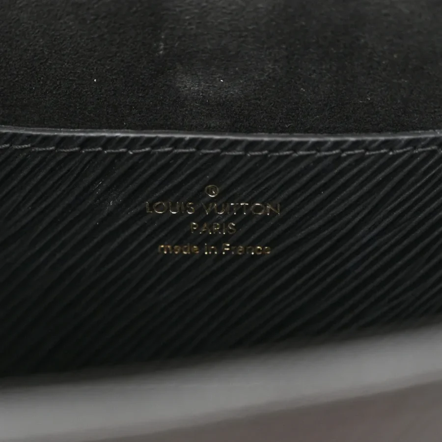 Replica Louis Vuitton Twist MM Monogram Bag – Premium Quality - Image 3