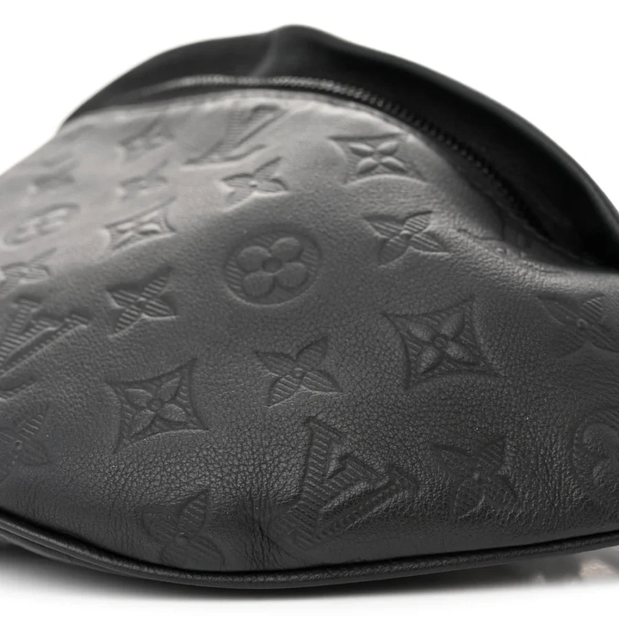 Luxury Superfake Louis Vuitton Black Shadow Bumbag MM - Image 2