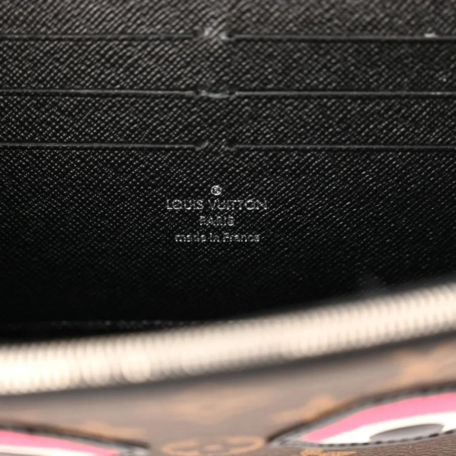 Replica Louis Vuitton Kabuki Chain Wallet with Silver Hardware - Image 4