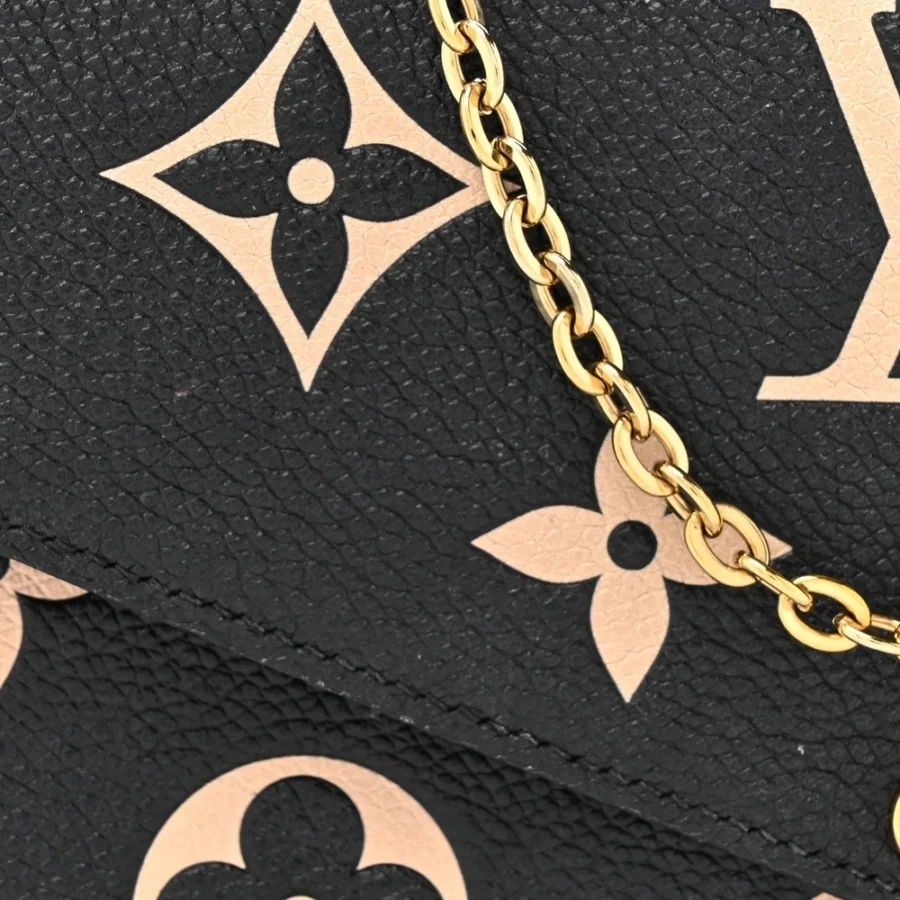Mirror Quality Louis Vuitton Giant Monogram Felicie Pochette Rep - Image 5