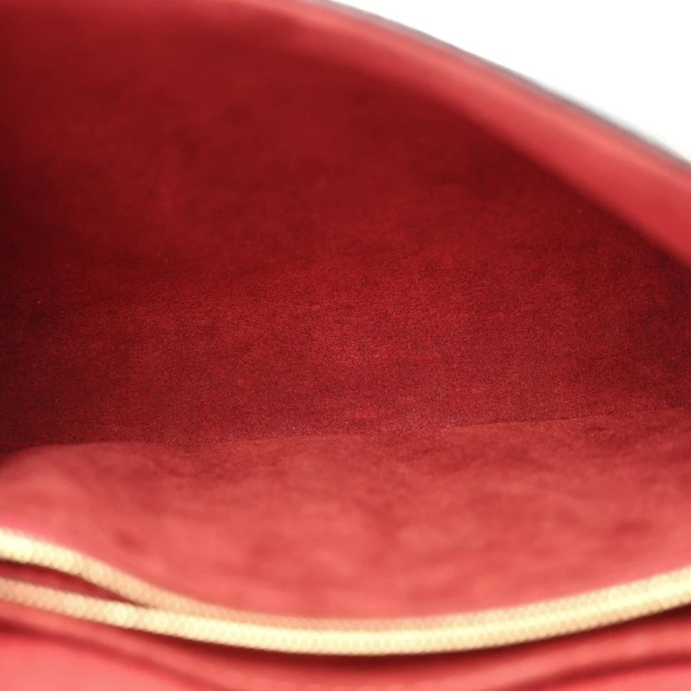 Louis Vuitton Empreinte Monogram Giant Madeleine BB Best Replica in Black & Beige - Image 4