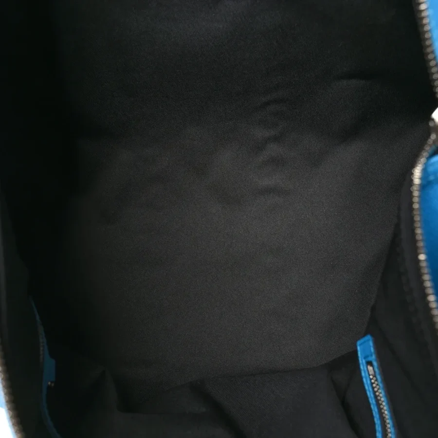 Replica Louis Vuitton Taiga Leather Monogram Keepall 50 Bag - Image 6