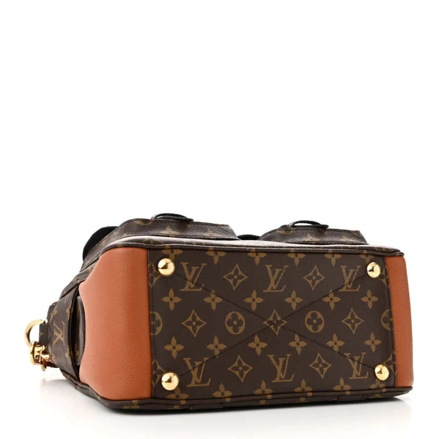 High-Quality Superfake Louis Vuitton Manhattan PM Bag - Image 4