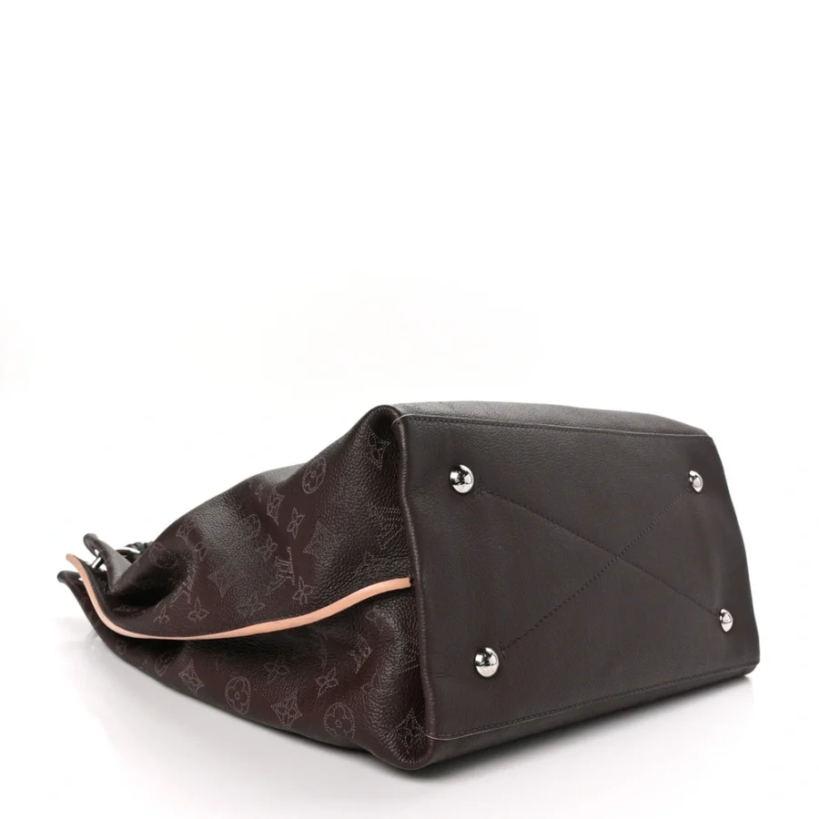 Louis Vuitton Mahina Carmel Hobo in Chocolate - Image 8