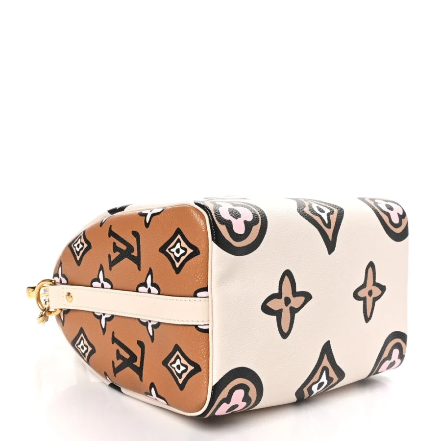 High-End Louis Vuitton Speedy Replica with Gold Hardware - Image 7