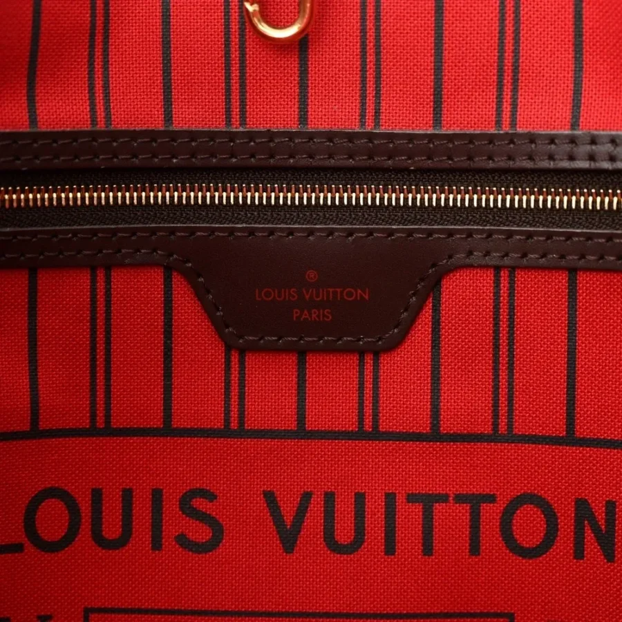 Superfake Handbags: Louis Vuitton Neverfull MM Replica Guide - Image 4