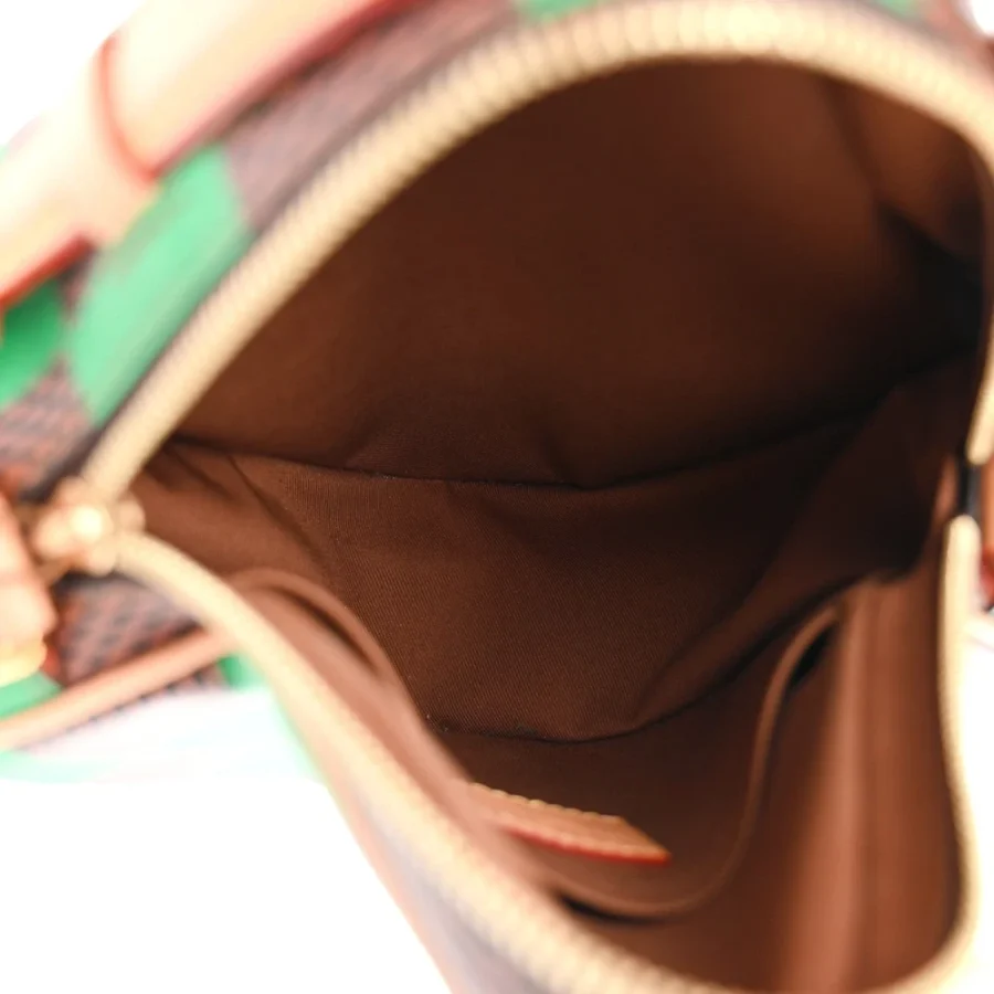 Louis Vuitton Green Damier Messenger – Mirror Quality Replica - Image 5