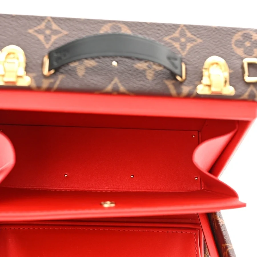 Mirror Quality Louis Vuitton Falling in Love Mobile Box PM Replica - Image 5