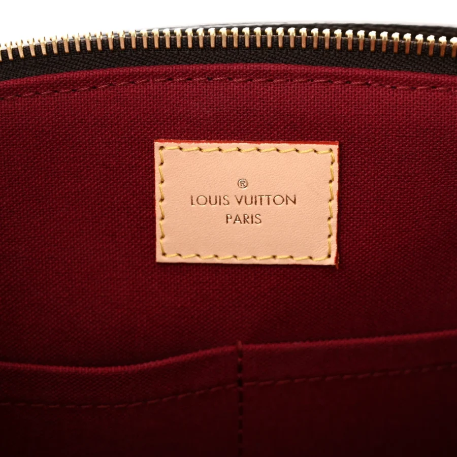 Louis Vuitton Replica Handbags – The Finest Superfake Options - Image 4