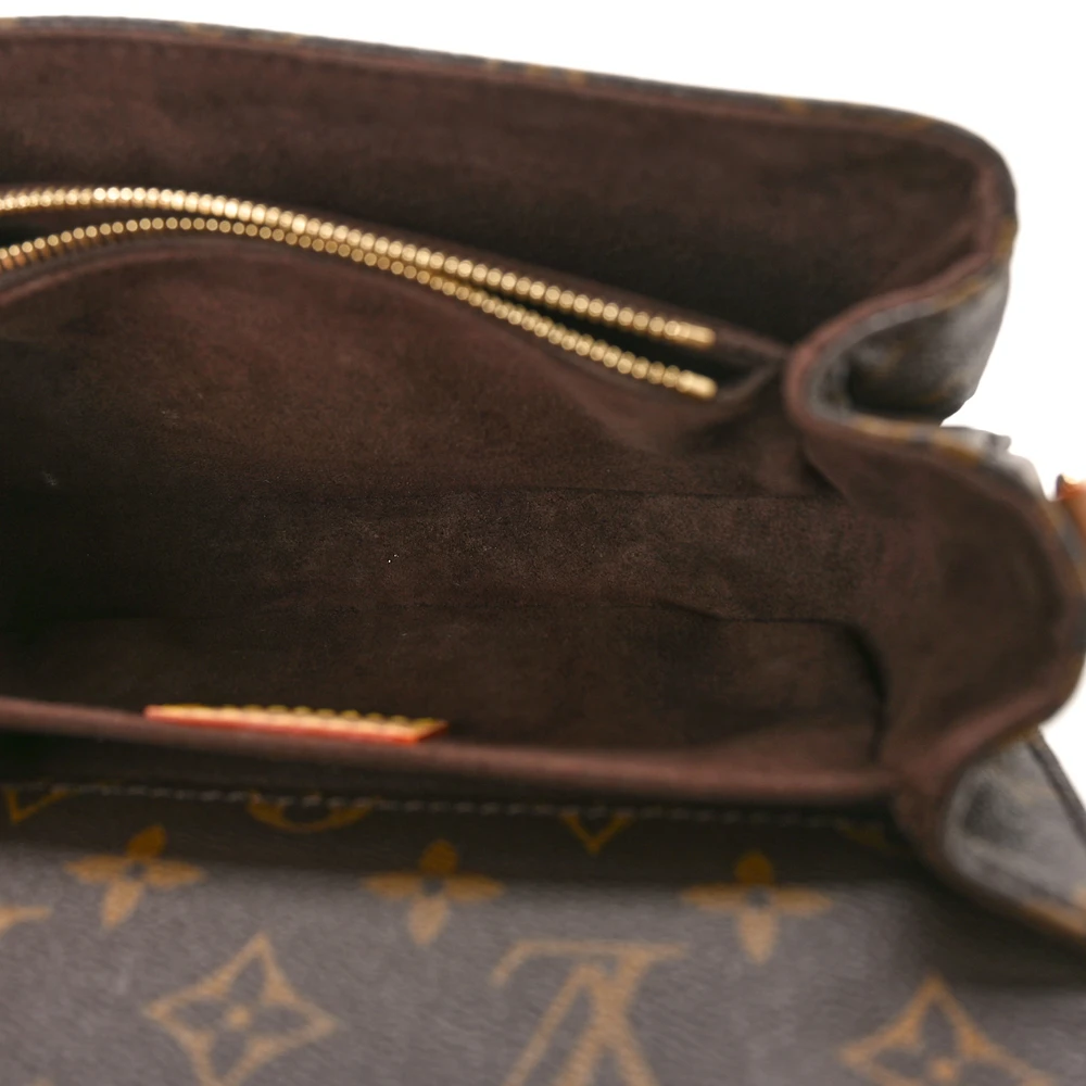 Gold Hardware Replica Louis Vuitton Pochette Metis PM - Image 5