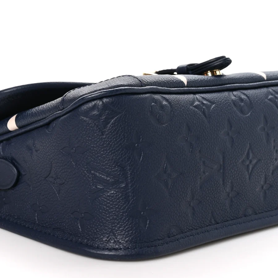 Superfake Louis Vuitton Lexington Pouch with Gold Hardware - Image 3