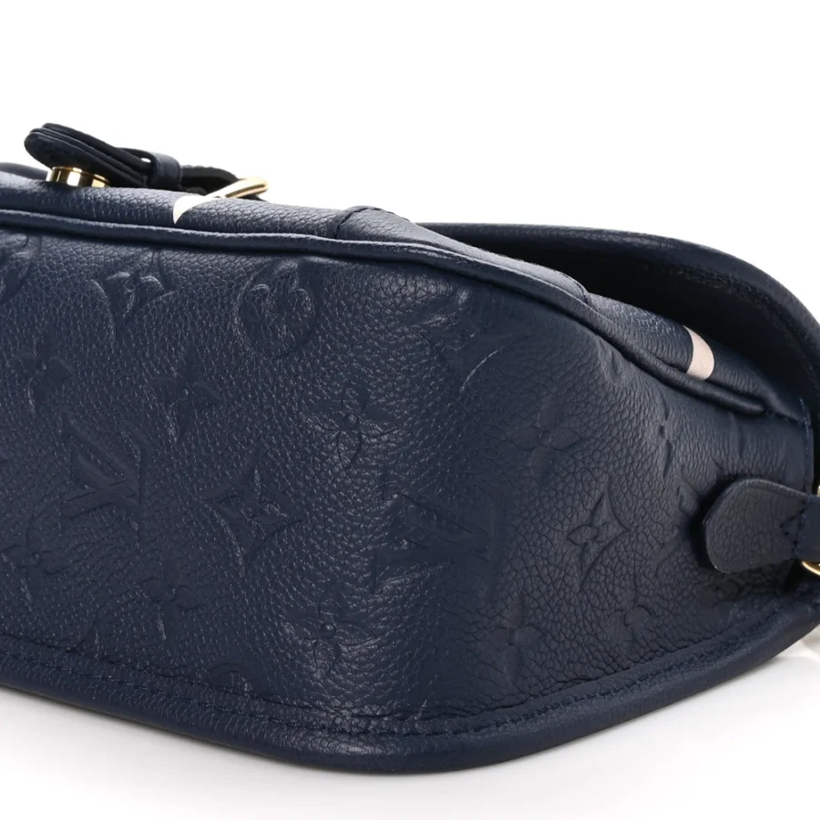 Superfake Louis Vuitton Lexington Pouch with Gold Hardware - Image 2