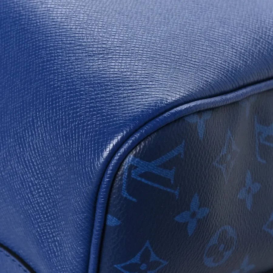Replica Louis Vuitton Keepall 50 – Pacific Blue & Monogram Elegance - Image 5