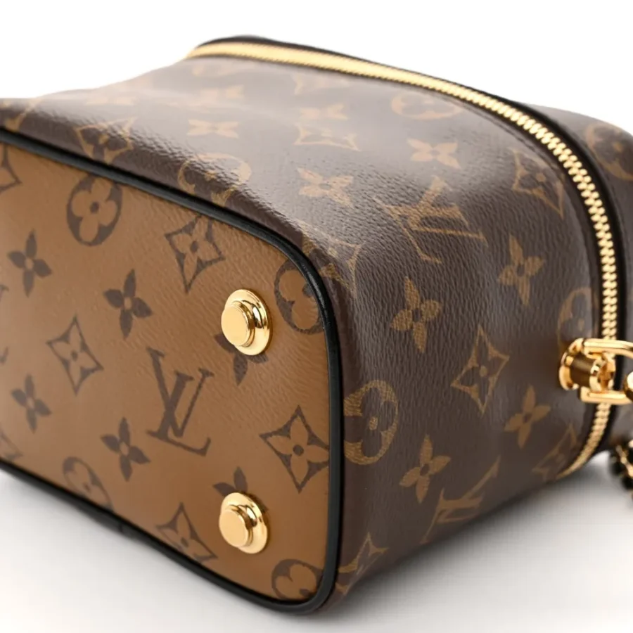 Replica Louis Vuitton Vanity PM with Gold Hardware – Mirror Finish - Image 2