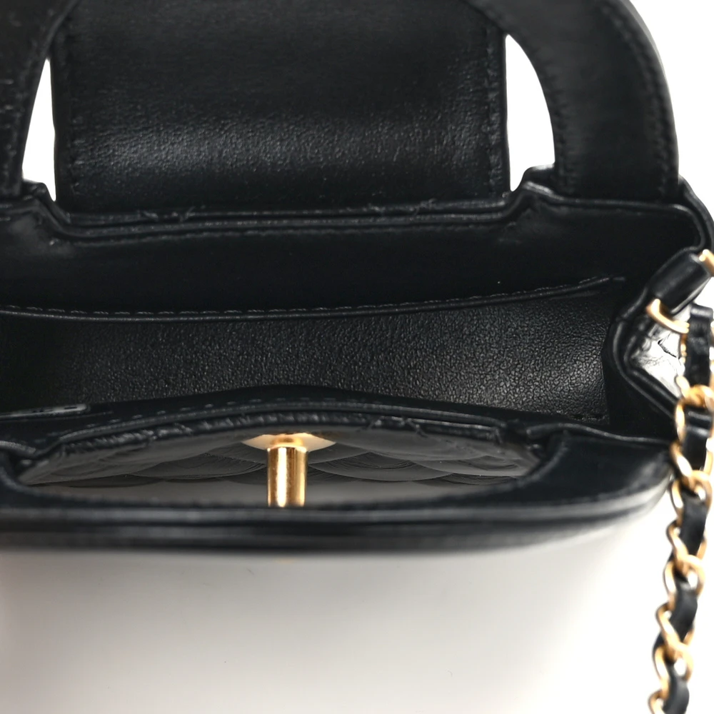 Interior view of the Nano Kelly Shopper with leather lining and compact storage compartment
