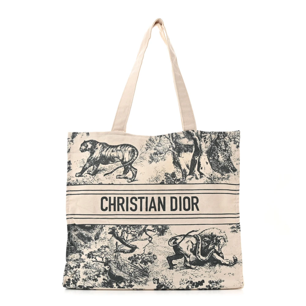 Front view of the D!0r blue embroidered Medium Dioriviera Tote