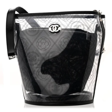 Front view of the black crumpled calfskin and clear PVC Bucket Bag with CC logo