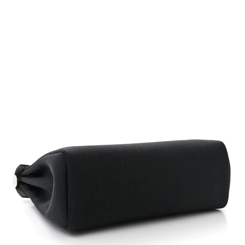 Bottom view of the Herme$ Herbag Zip PM 31 showing the reinforced base