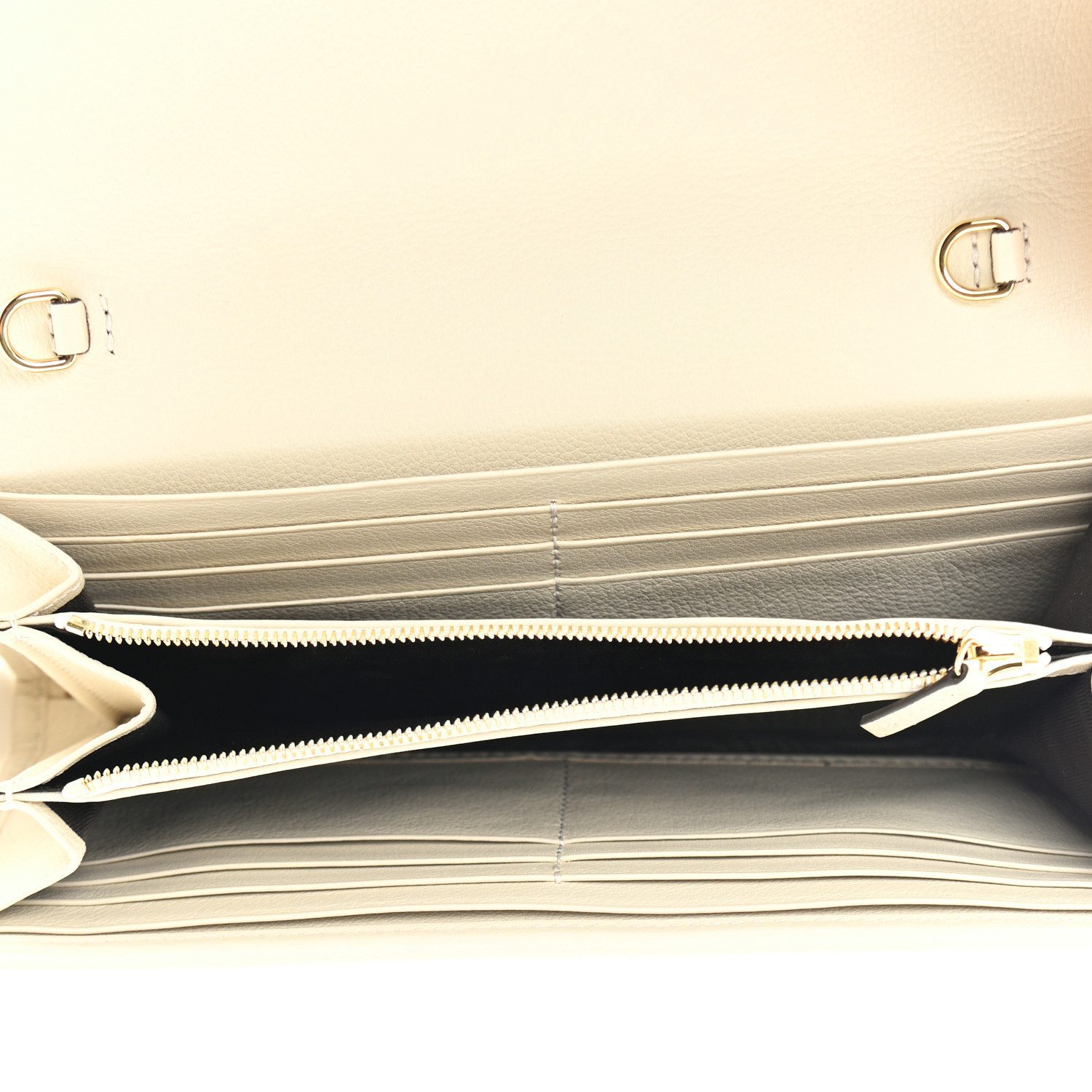 Interior view of the Mystic White Gucc! Blondie Chain Wallet showing its compartments and card slots