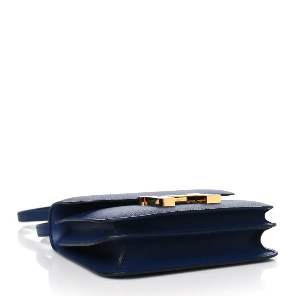 Bottom view of the Bleu Saphir Herme$ Epsom Constance 18 shoulder bag