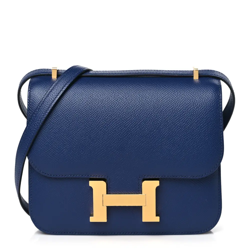Front view of the Bleu Saphir Herme$ Epsom Constance 18 shoulder bag