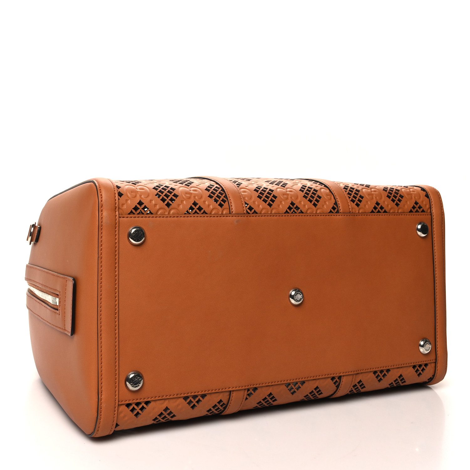 Bottom view of the harness brown Gucc! Medium Duffle Bag with diamond cut-out and GG embossed detailing