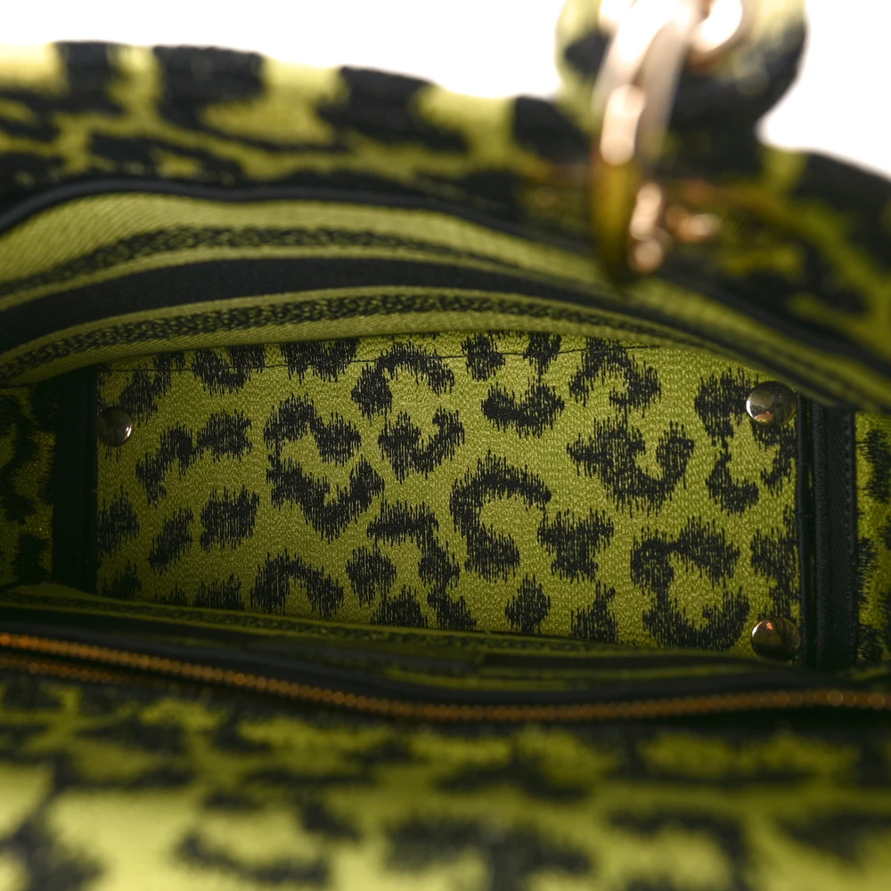 Interior view of the D!0r Medium Lady D-Lite Bag with zip pocket and patch pocket for organised storage